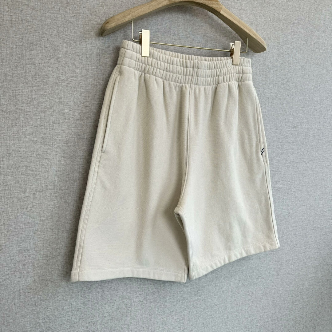burberry ivory short pants size s