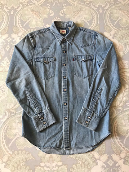 Levi's Light Blue Washed Denim Shirt