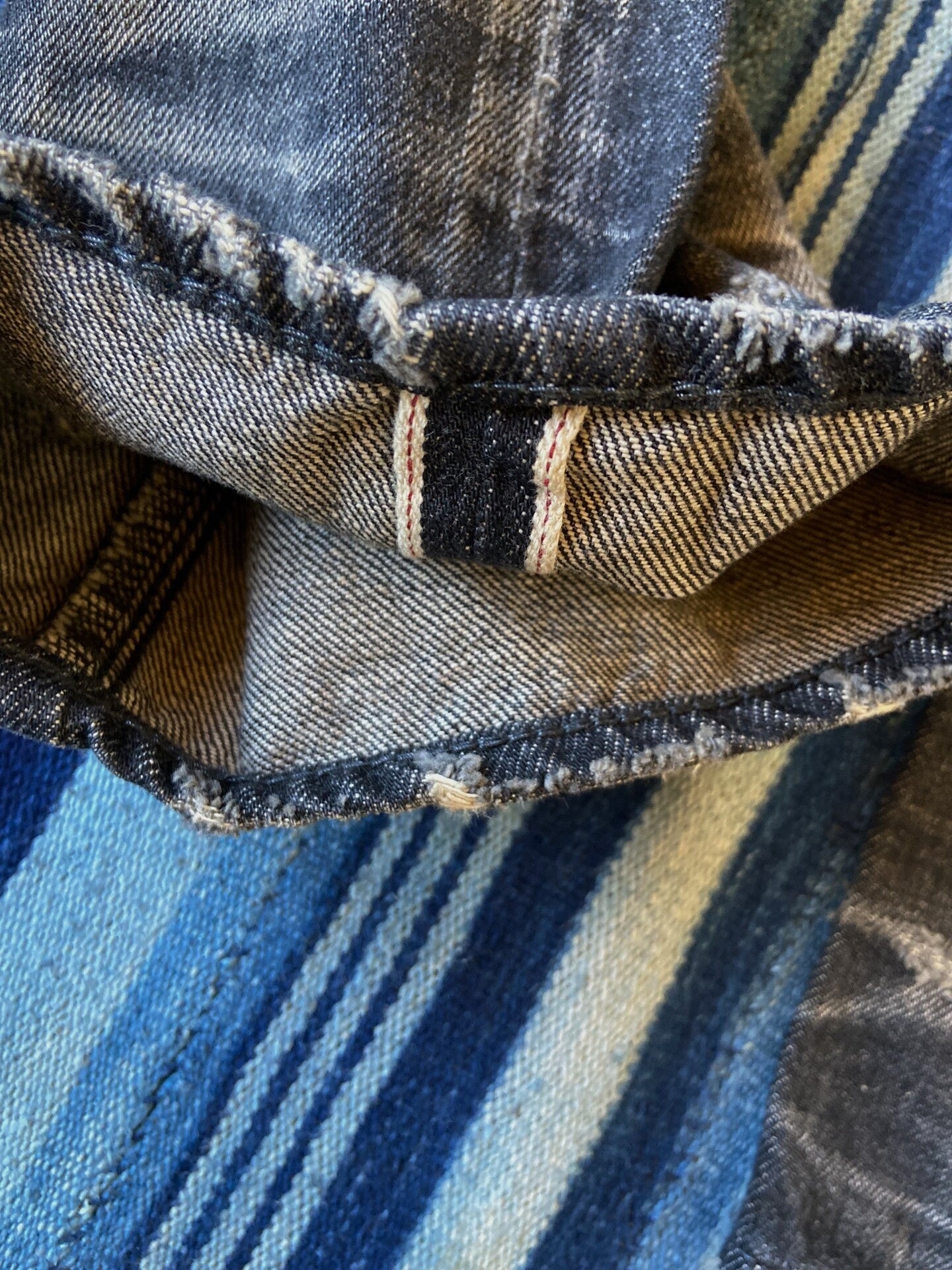 prps noir barracuda heavy wash jeans