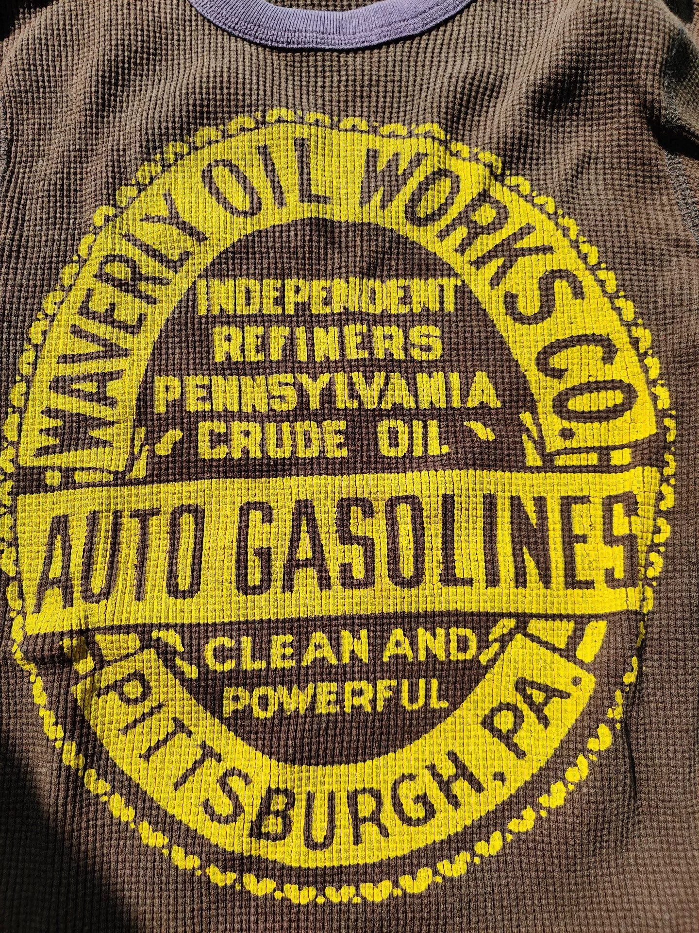 bootleggers waffle youth skull sweater