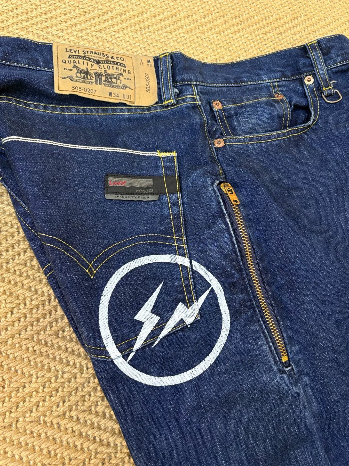 levis fenom one wash classic denim pants