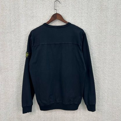 classic black windbreaker sweatshirt in size M