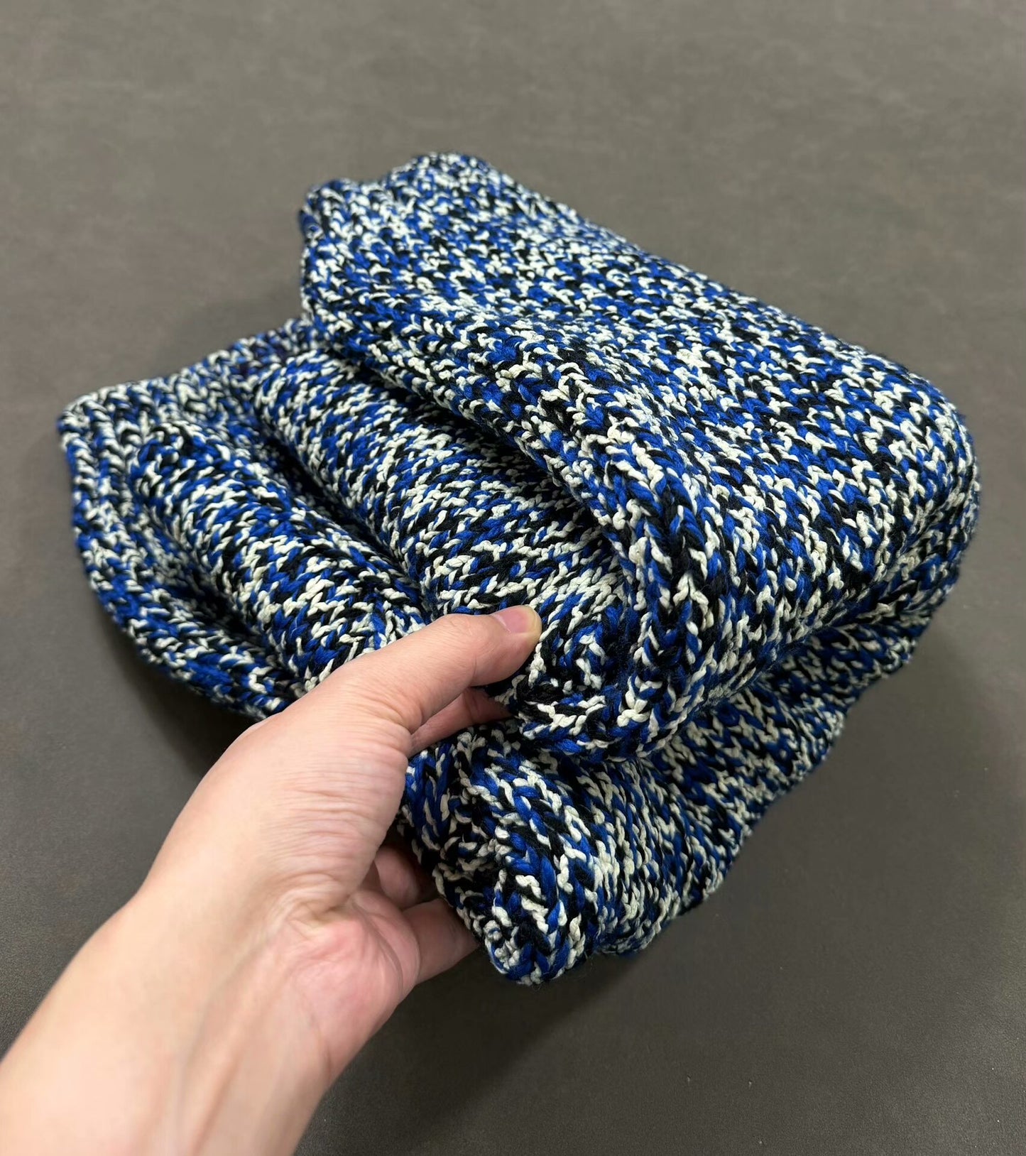 maison margiela blue snowflake knit sweater