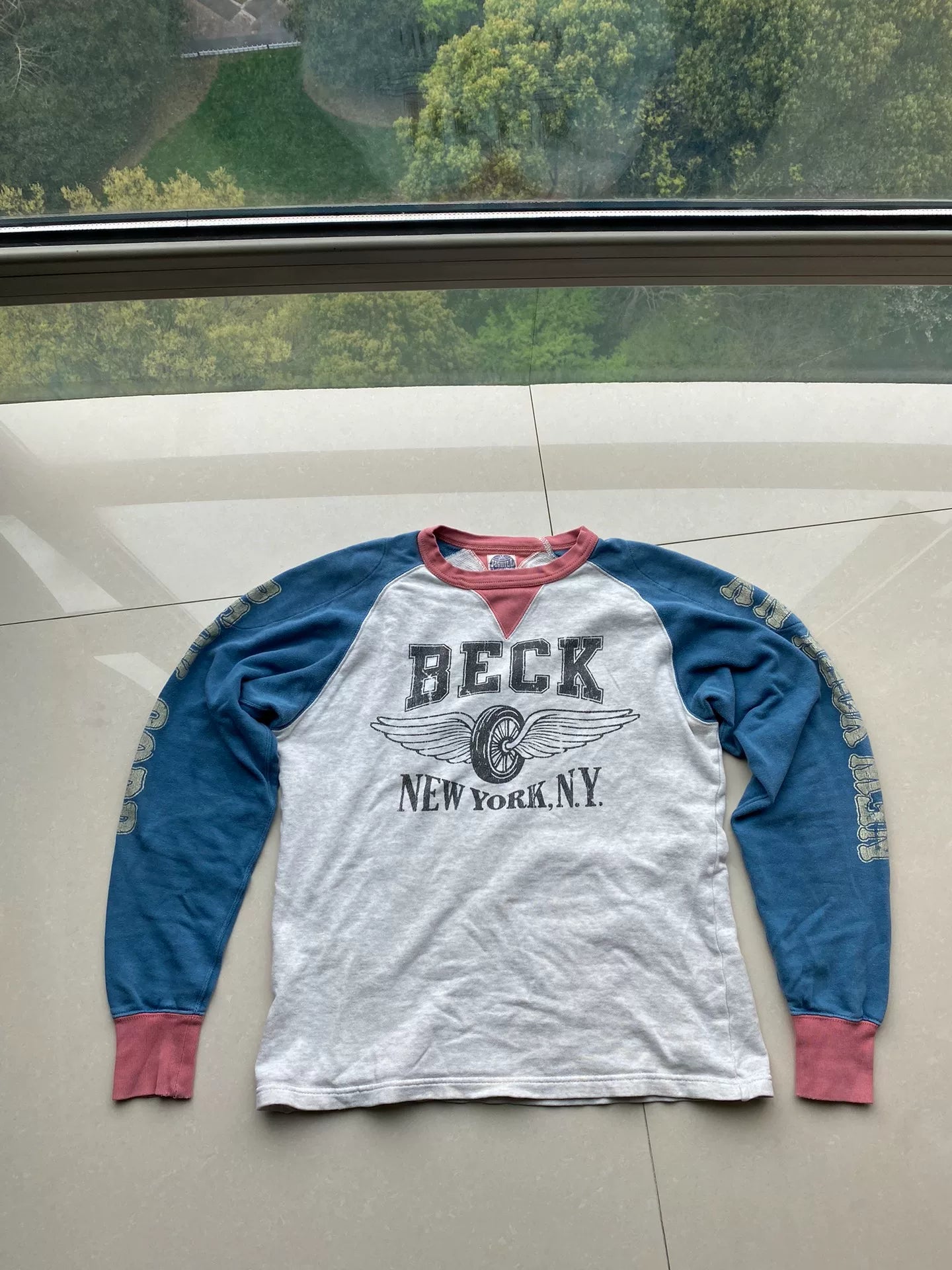 multi-colored long sleeve graphic sweatshirt