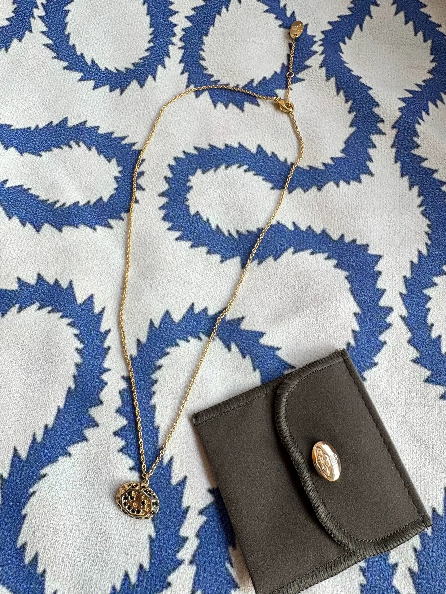 Vivienne Westwood Vintage Gold Honeycomb Necklace
