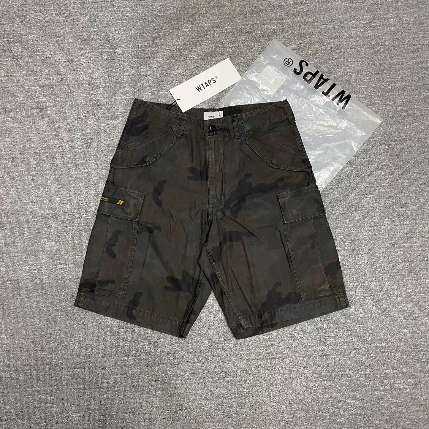 WTAPS 20SS Cargo Camouflage Washed Shorts