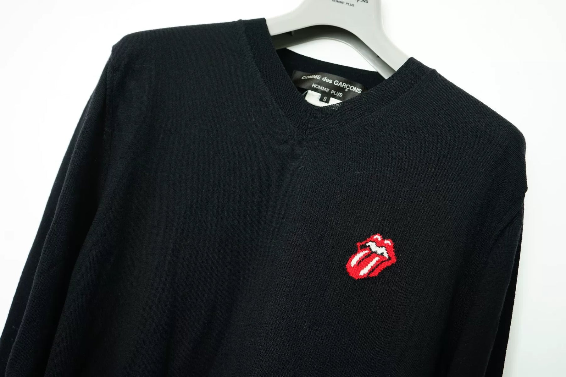 Comme des Garçons Archive Rolling Stones V-neck Knit