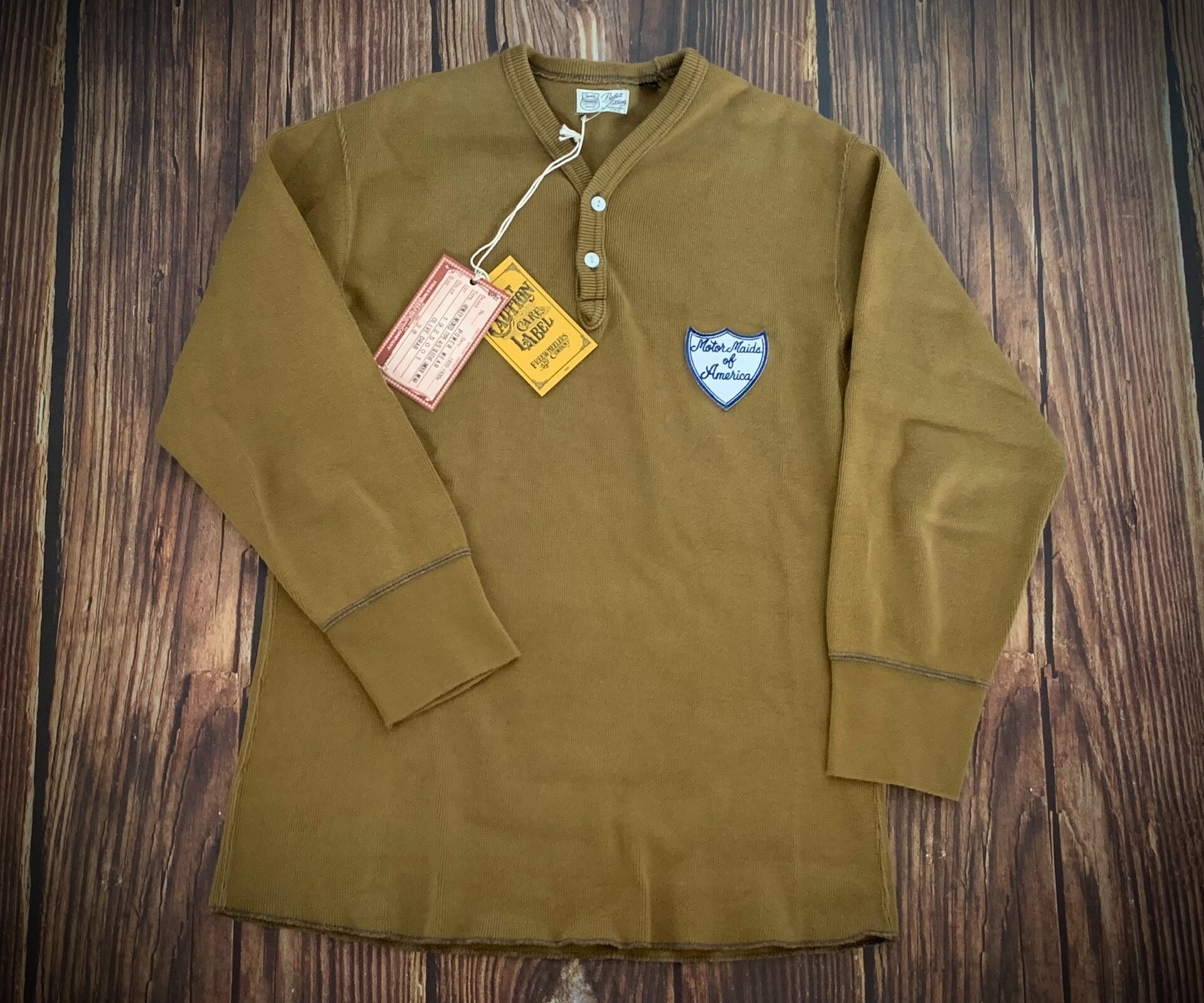 Freewheelers Three-Quarter Sleeve Sweatshirt