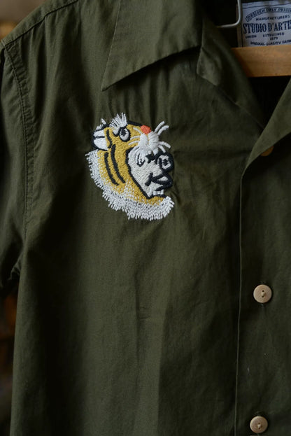 Studio of Dartisan Pig Embroidery Shirt