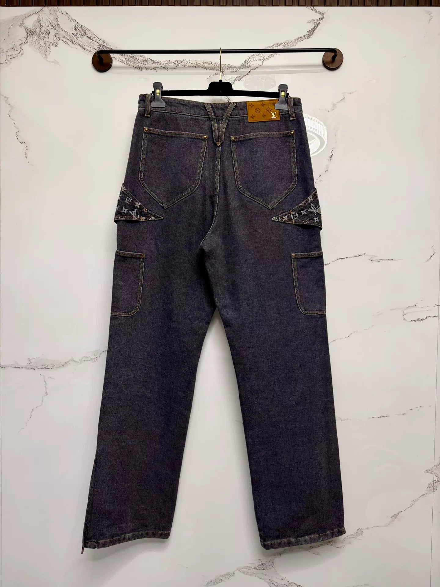 louis vuitton gray logo denim pants