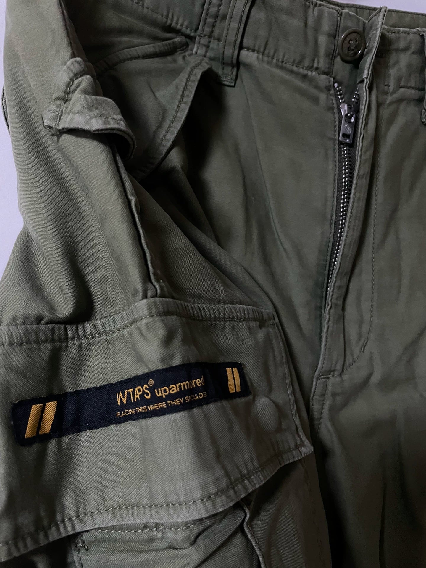 classic army green cargo pants