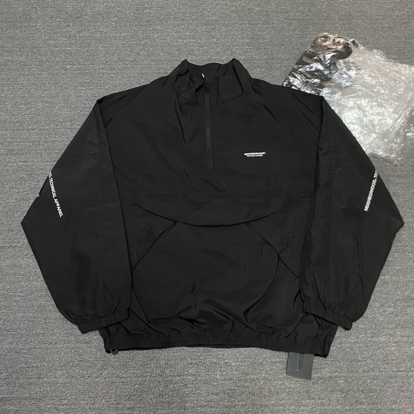 NEIGHBORHOOD 22SS Nylon Half-Zip Jacket
