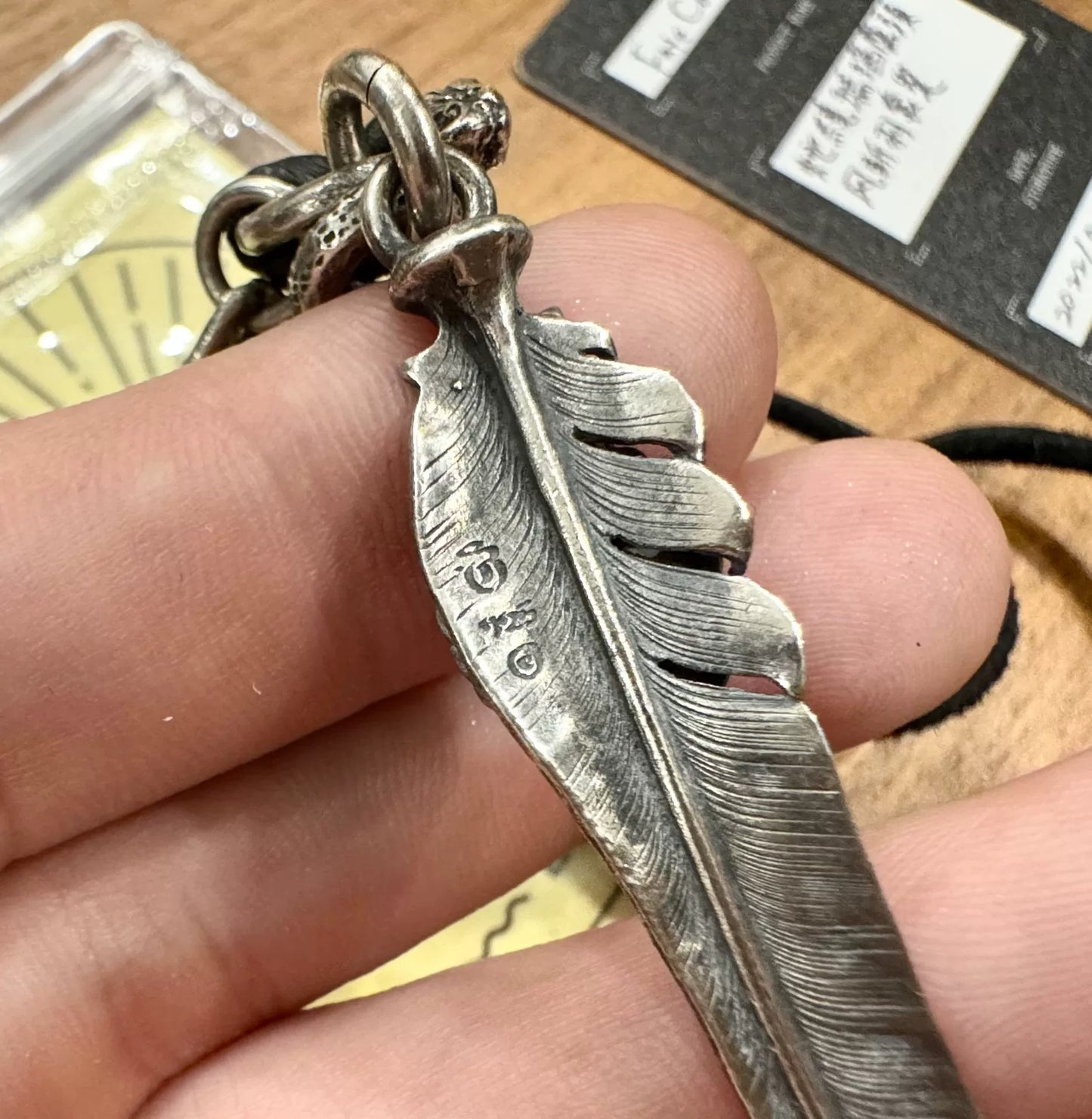 Fate.Co Agate Feather Skull Pendant Necklace