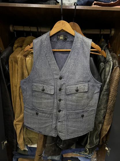 stylish thick gray vest for men