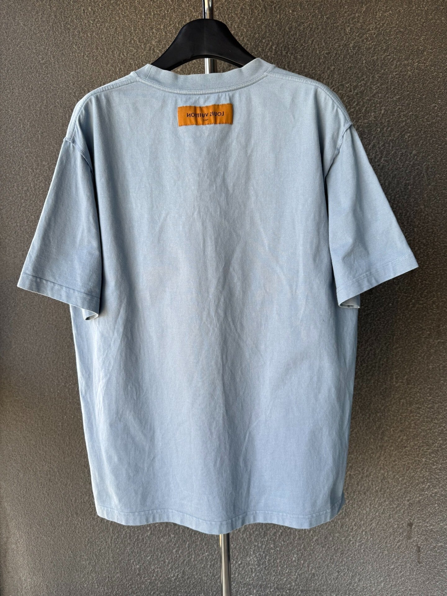 louis vuitton logo short sleeve shirt
