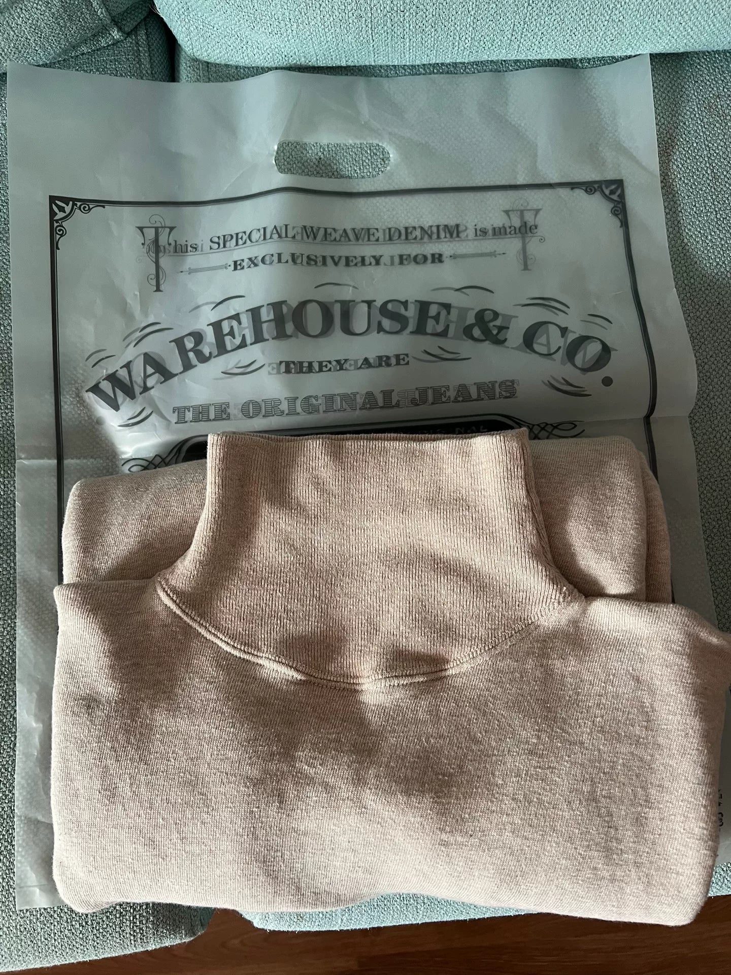 vintage high-neck plush sweatshirt in oatmeal