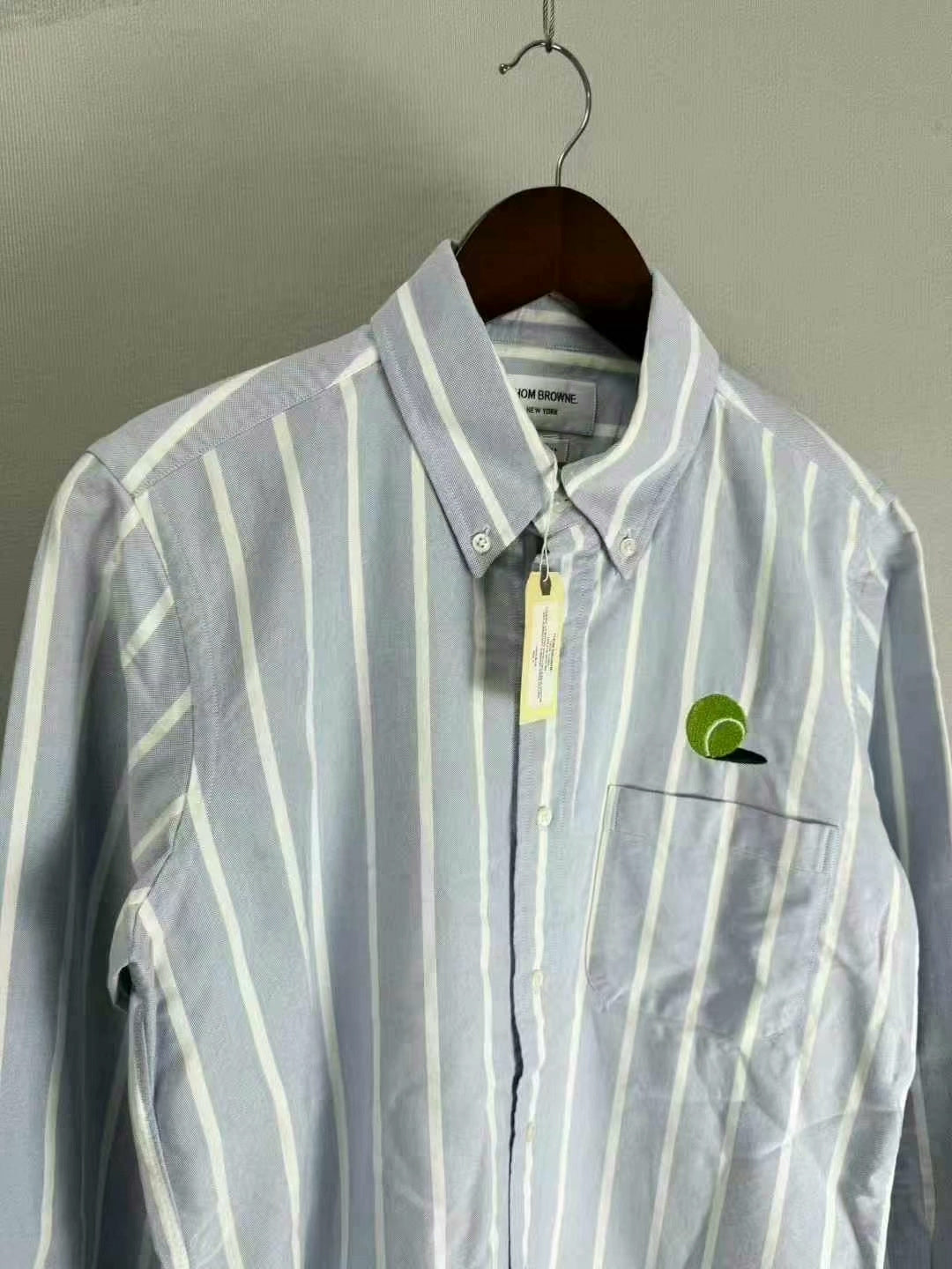 thom browne blue and white striped shirt