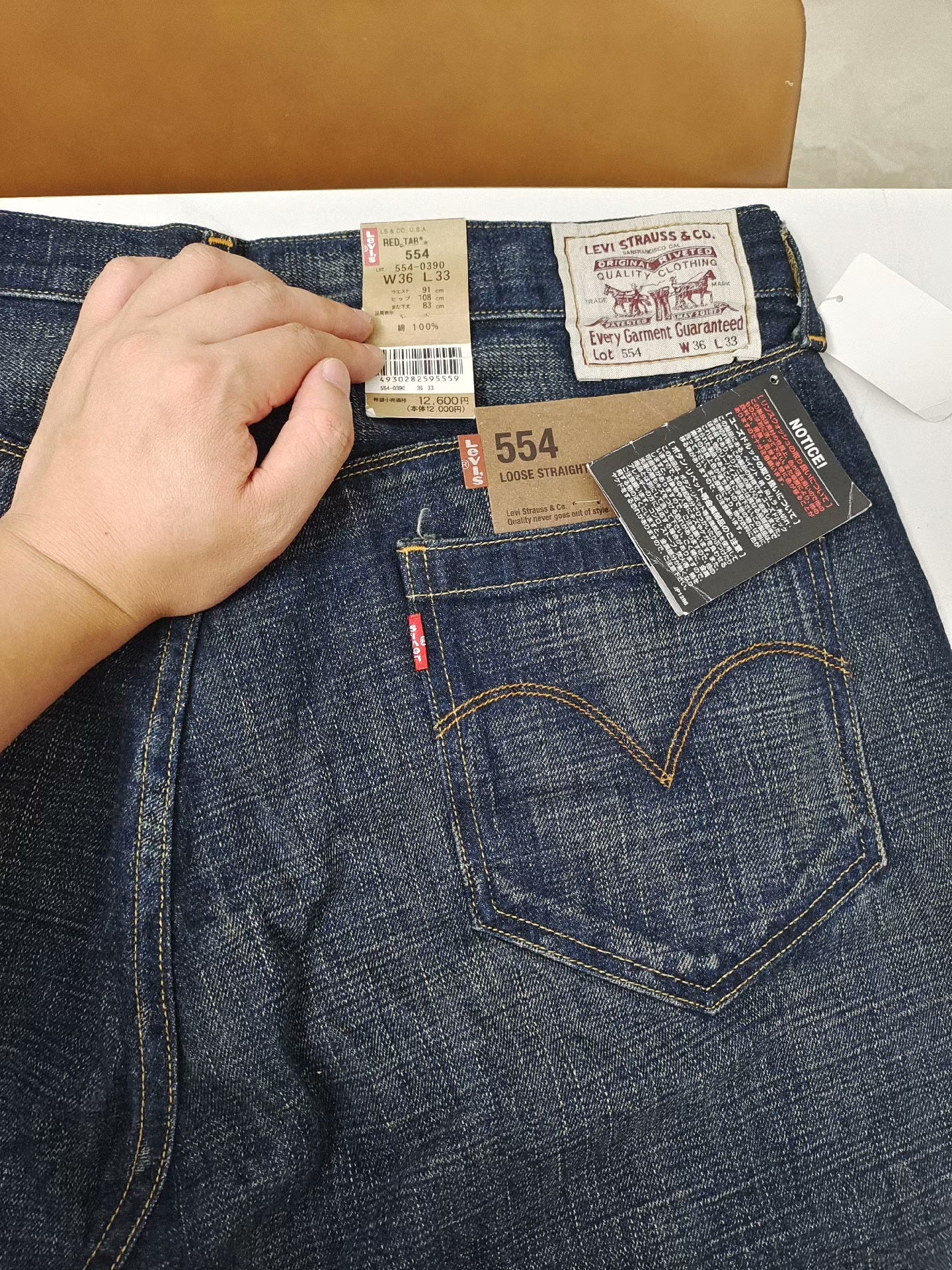 Levi's 554-0390 Japanese Version