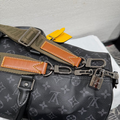 Louis Vuitton Keepall 45 Black Travel Bag