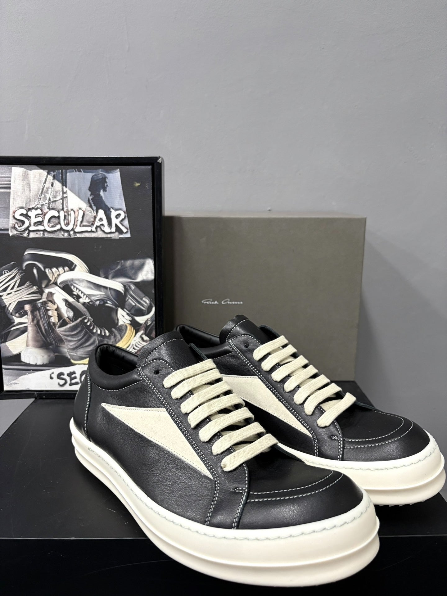 Rick Owens Leather Classic Sneakers