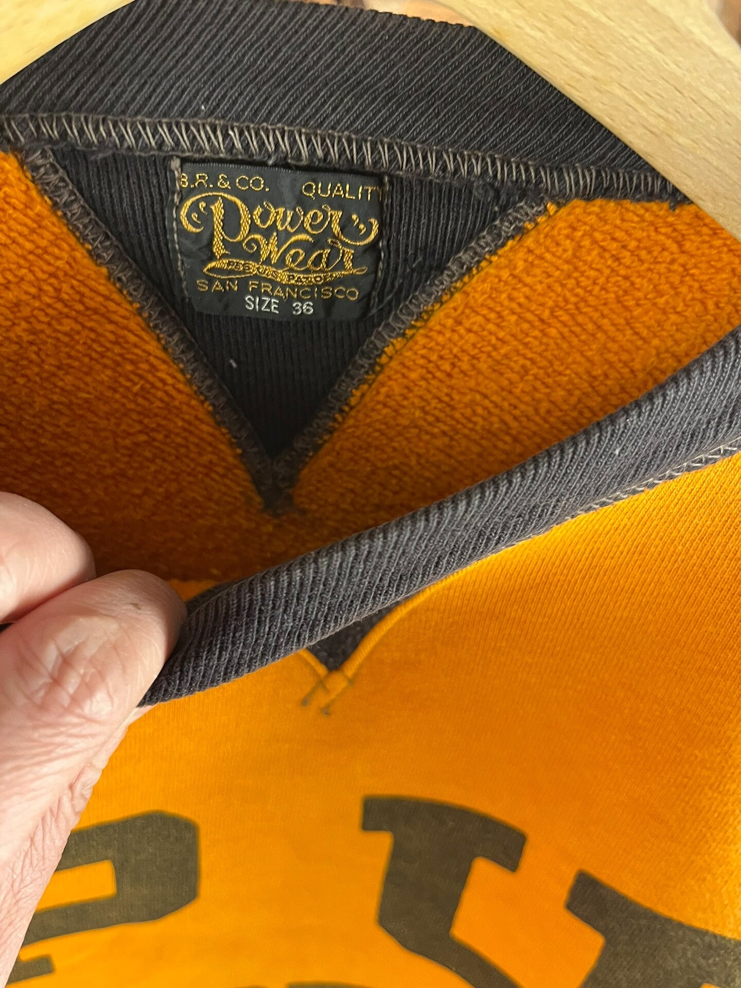 FREEWHEELERS Fleece Sweatshirt for Comfort