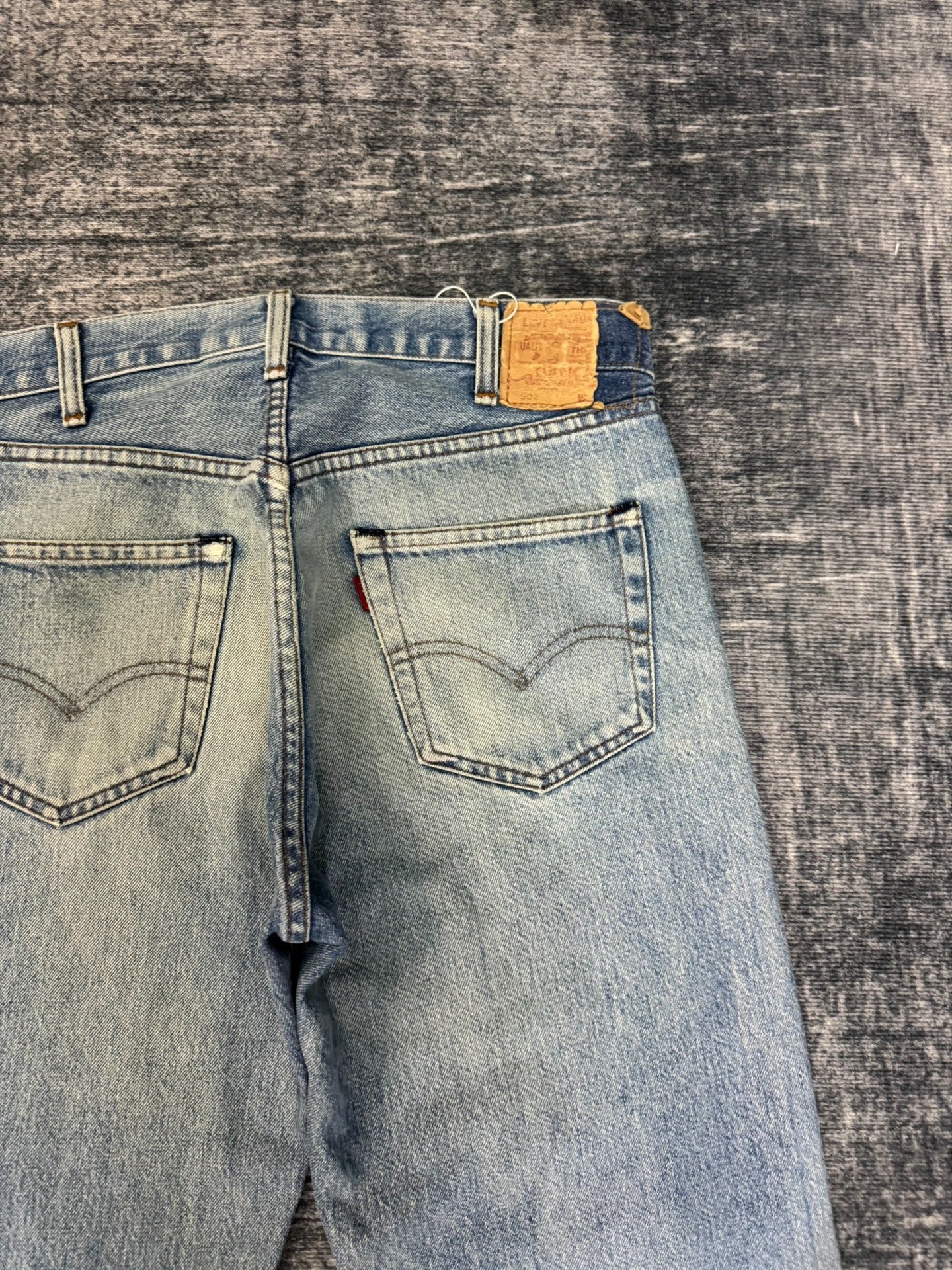 Vintage Levis 502 90s Jeans