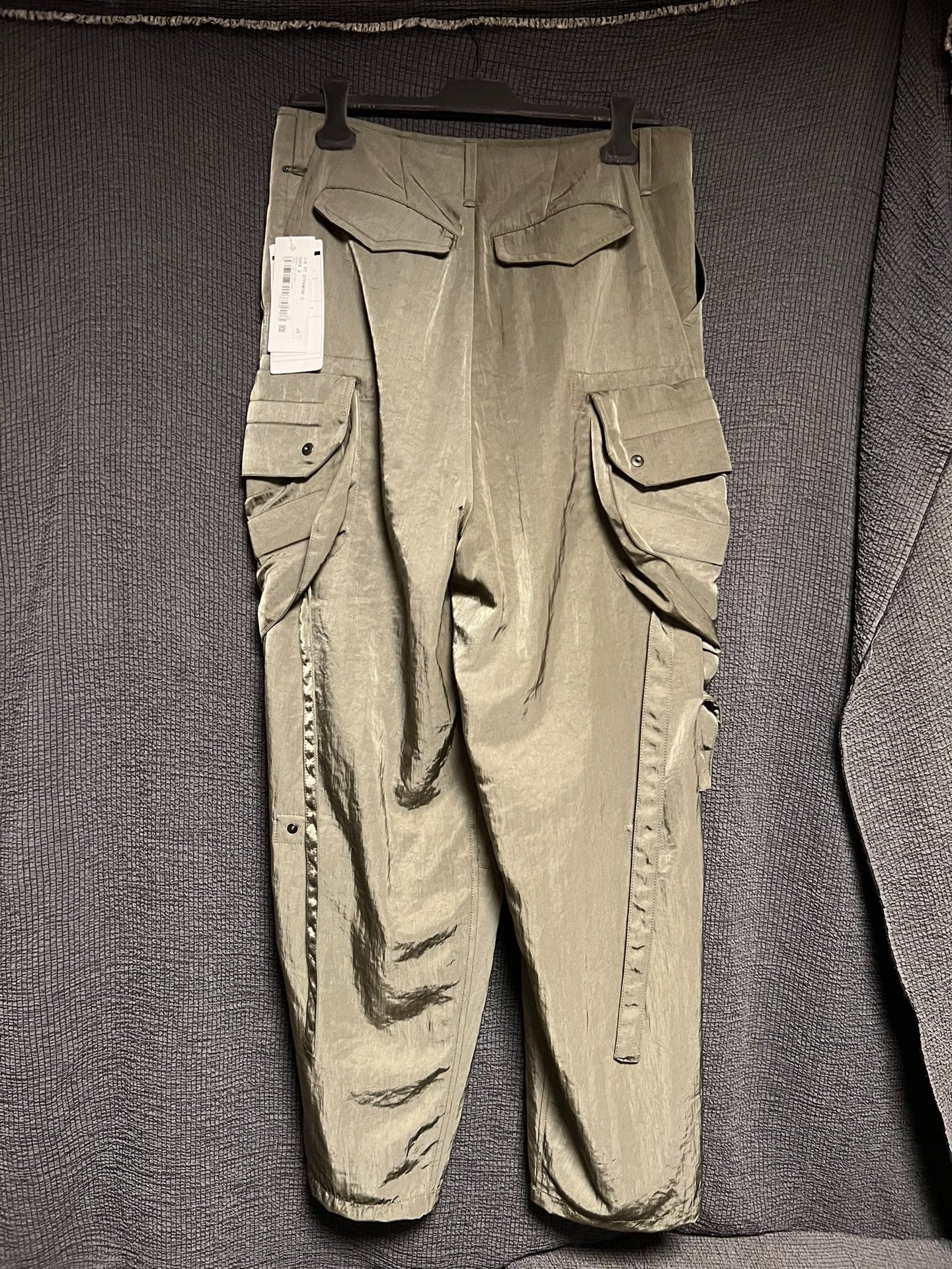 Julius_7 Military Green Shell Pants
