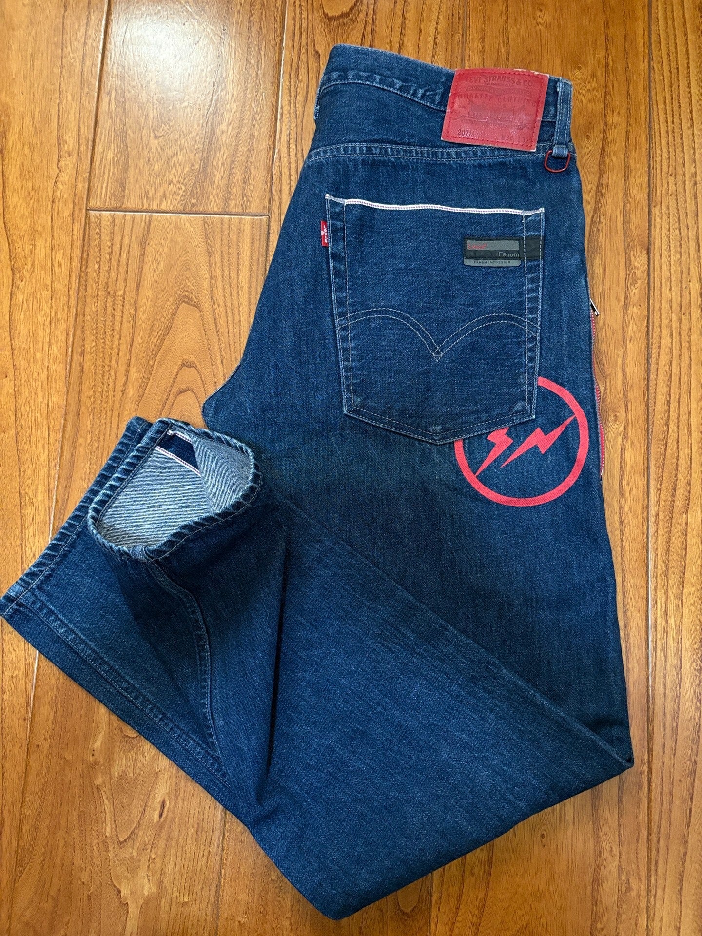 Levi's Fenom Red Flash Unwashed Jeans