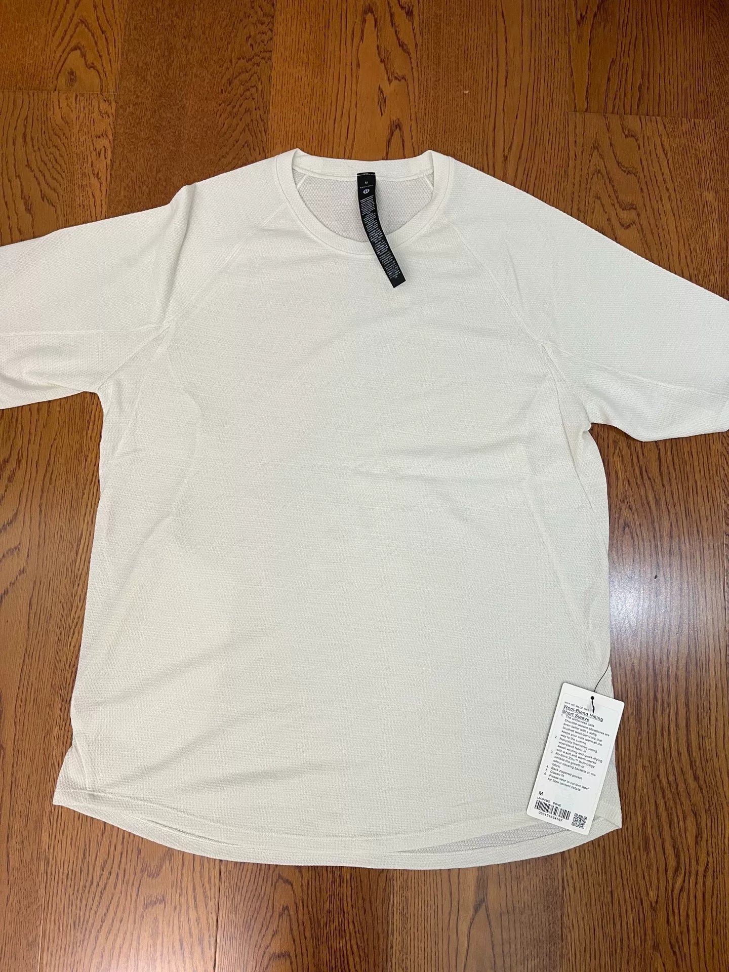lululemon breathable short sleeve shirt
