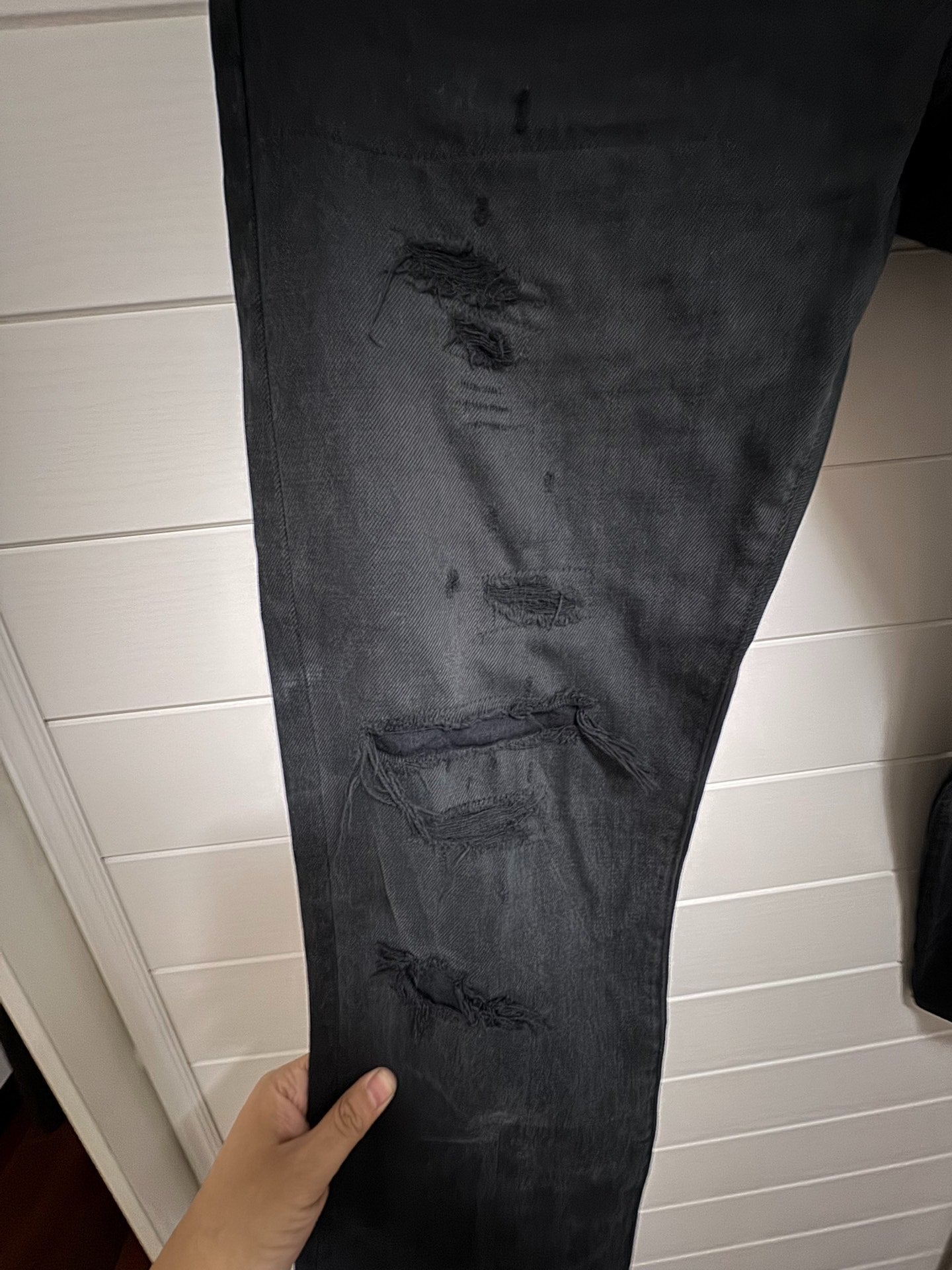 visvim 21ss Distressed Black Jeans