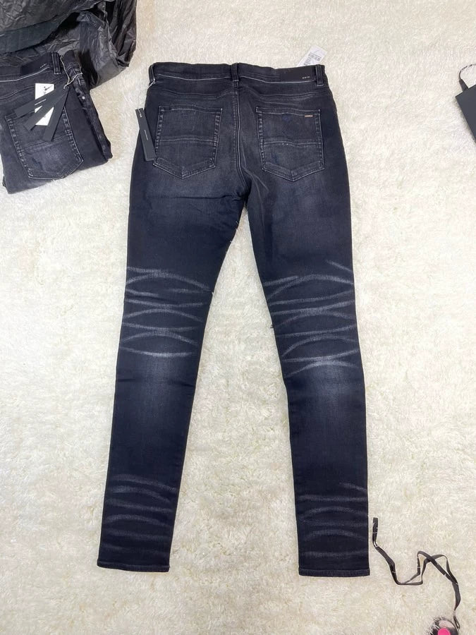 amiri leopard thrasher jean in size 34