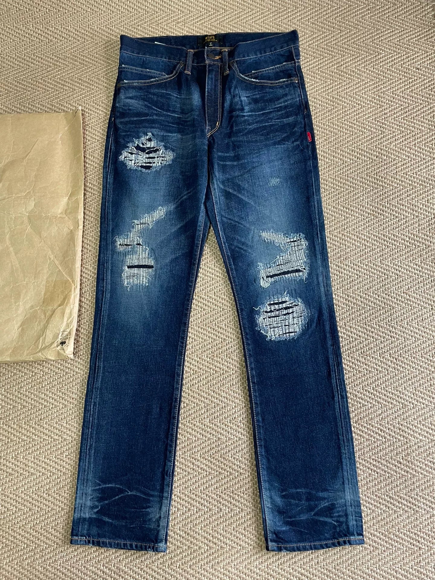 WTAPS 15FW Very Skinny Washed Jeans