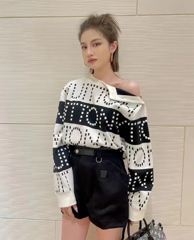 lv large logo wool sweater in cream