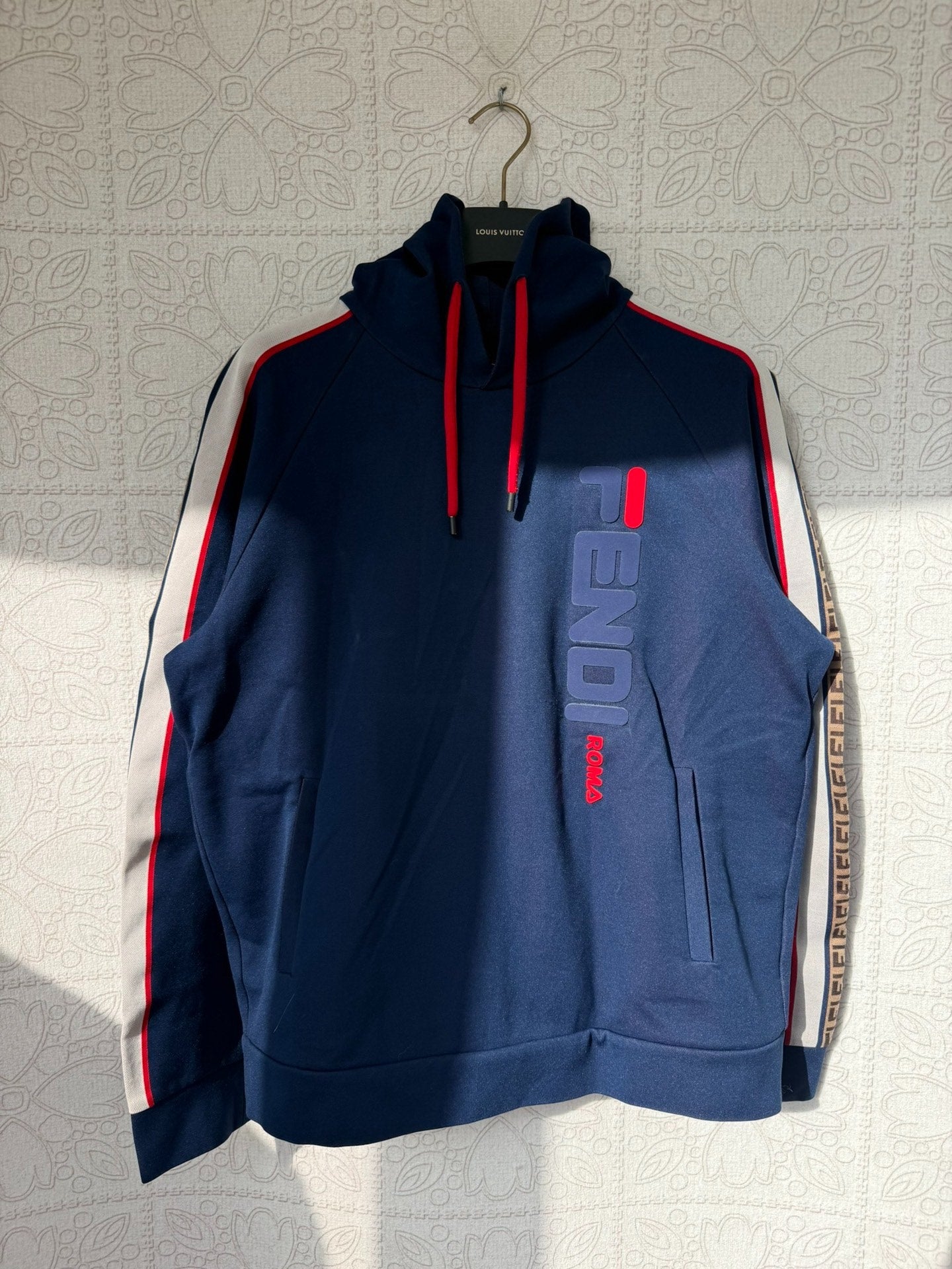 fendi logo printed hoodie in blue