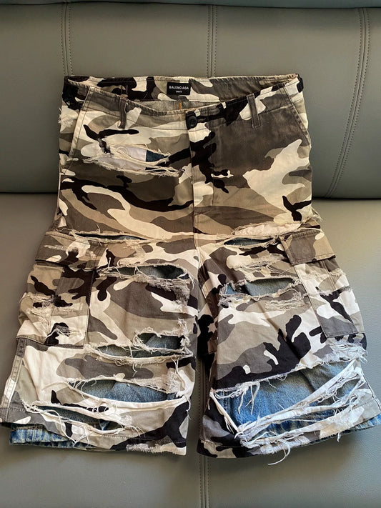 balenciaga camouflage layered shorts size xs
