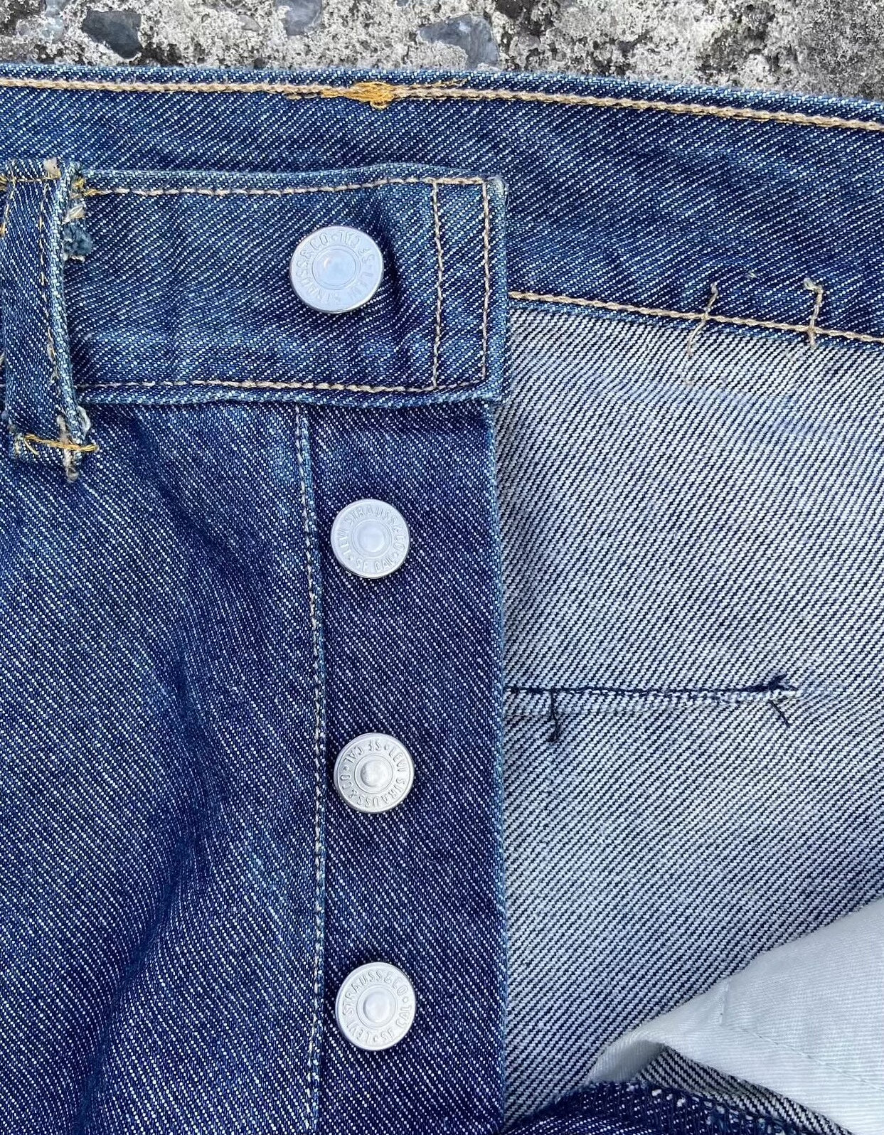 Vintage Levi's 2000s Engineered Jeans