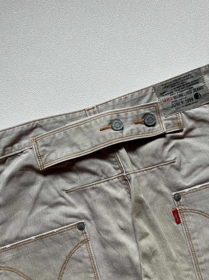Vintage Levi's 2000s Engineered Cinch Back Twisted Leg Jeans