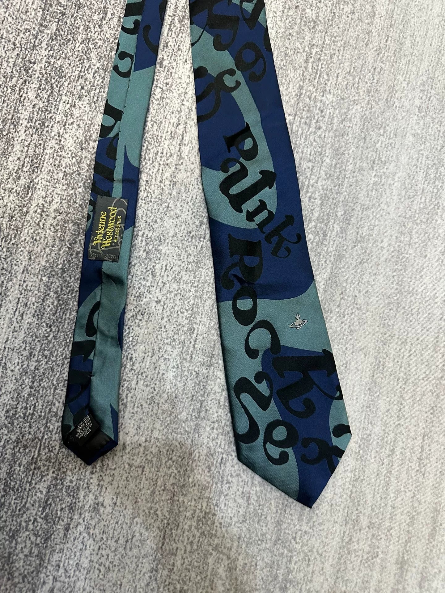 Vivienne Westwood Saturn Tie