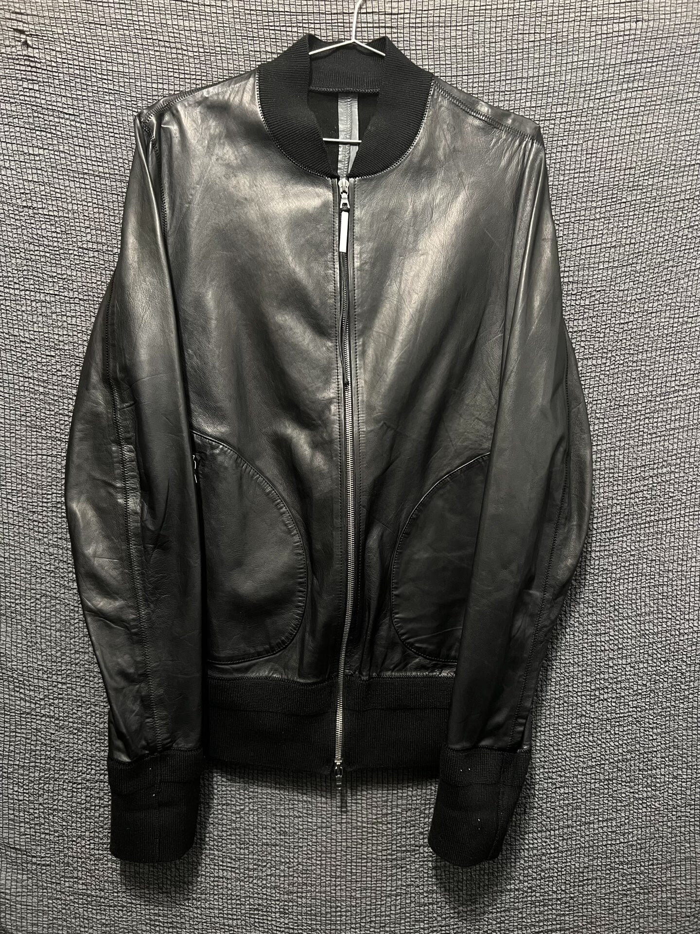 isaac sellam bomber leather jacket in black