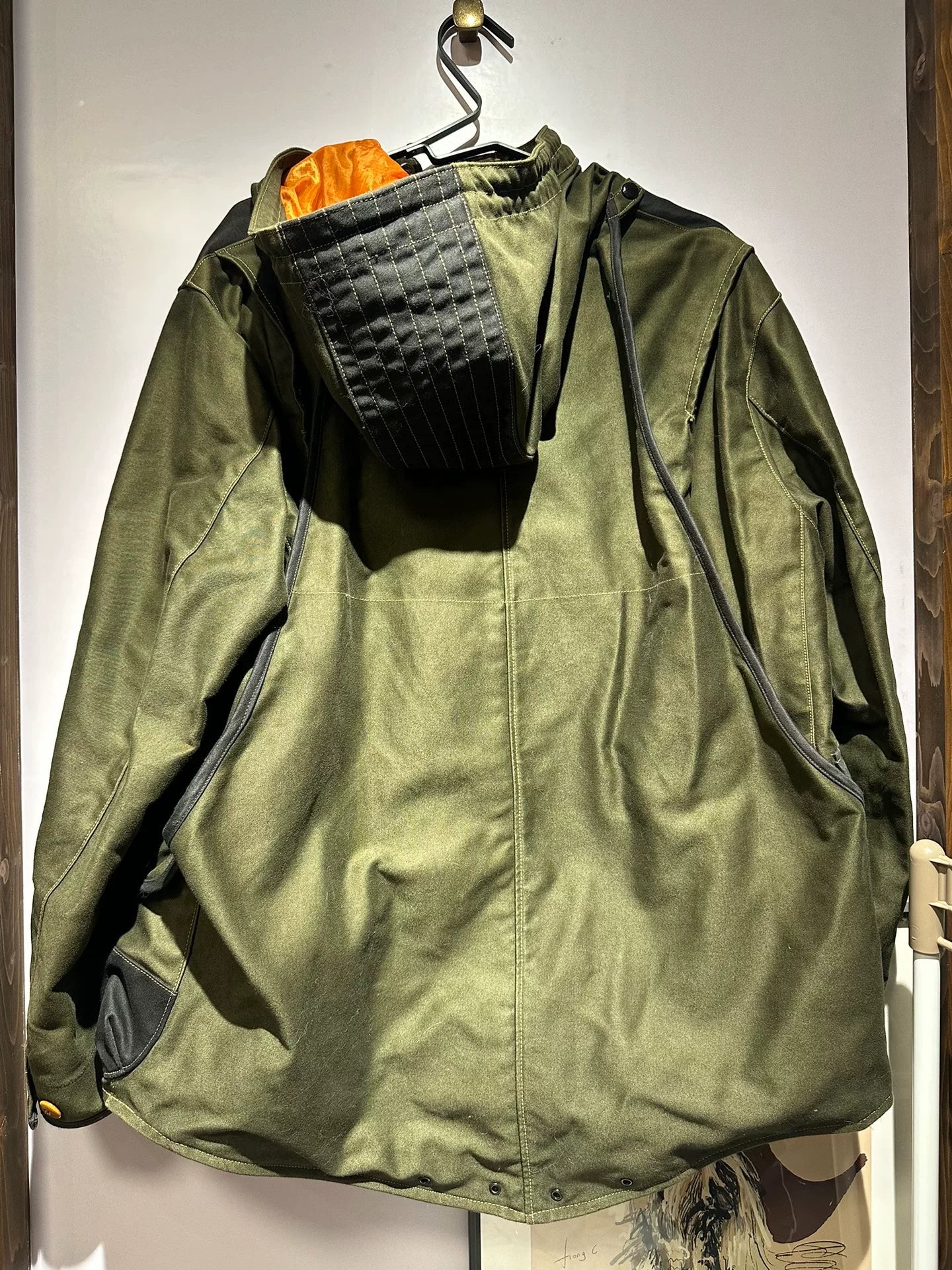 Freewheelers Worcester Hunting Coat in Olive Green