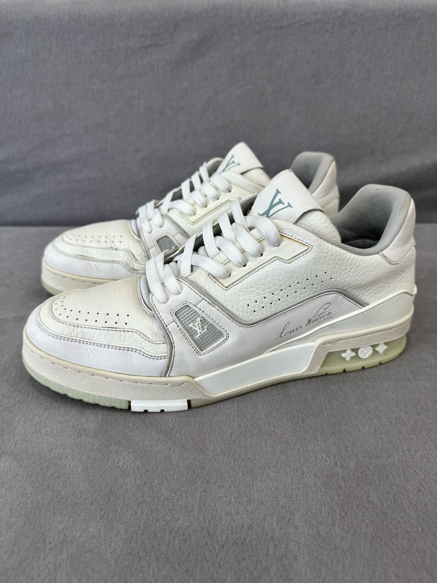 louis vuitton trainer shoes in white