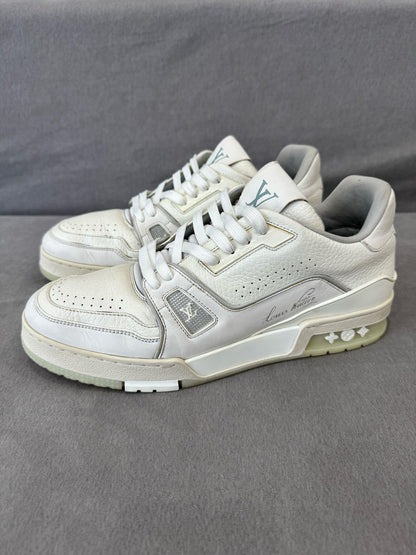 louis vuitton trainer shoes in white