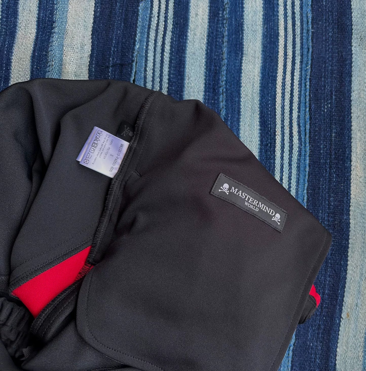 mastermind world color block shorts
