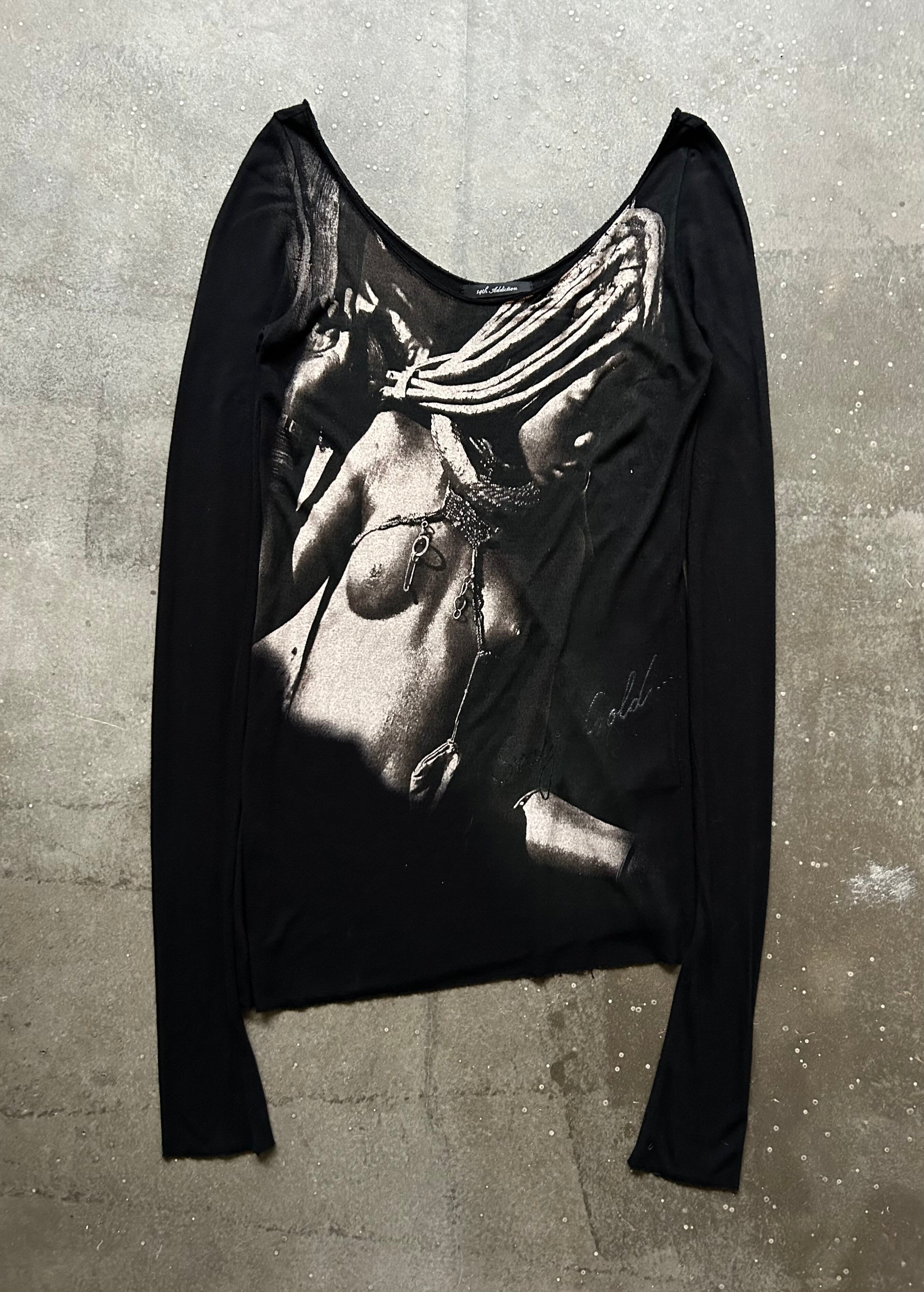 artistic long sleeve top with print