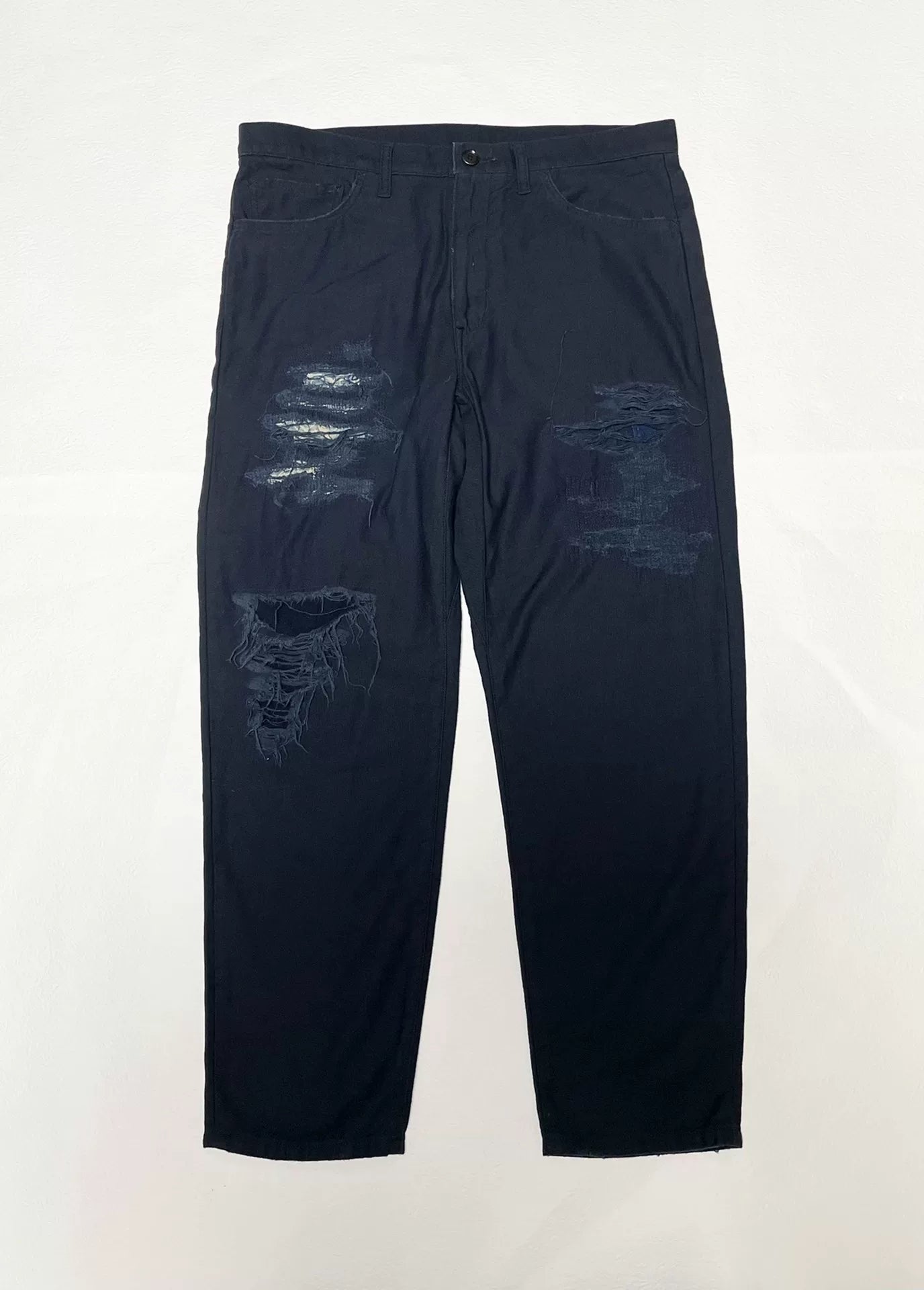 casual long pants with patches