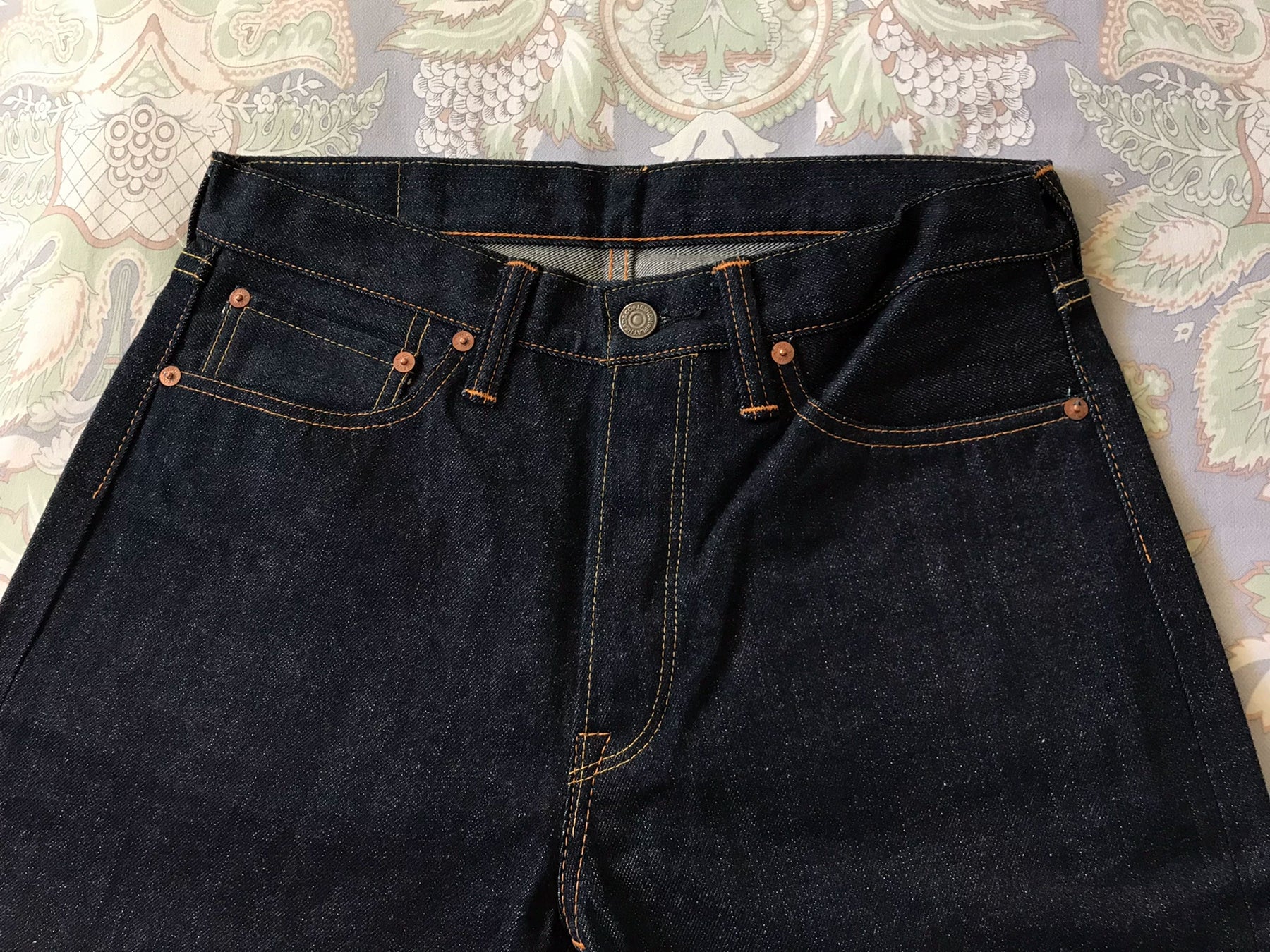 The Flat Head 3005AI Natural Dye Jeans