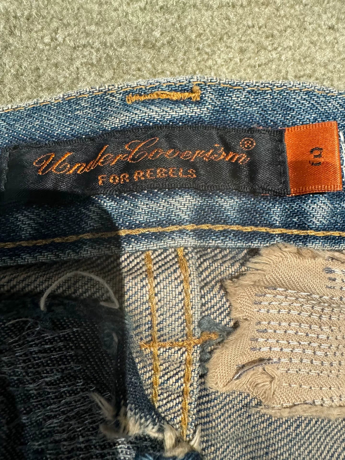 distressed blue denim jeans size 3