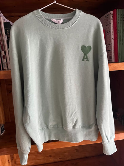 ami yang ming sweatshirt with heart logo
