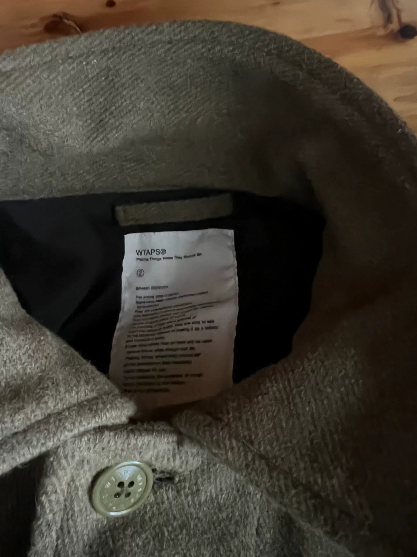 cozy wool jacket with four pockets