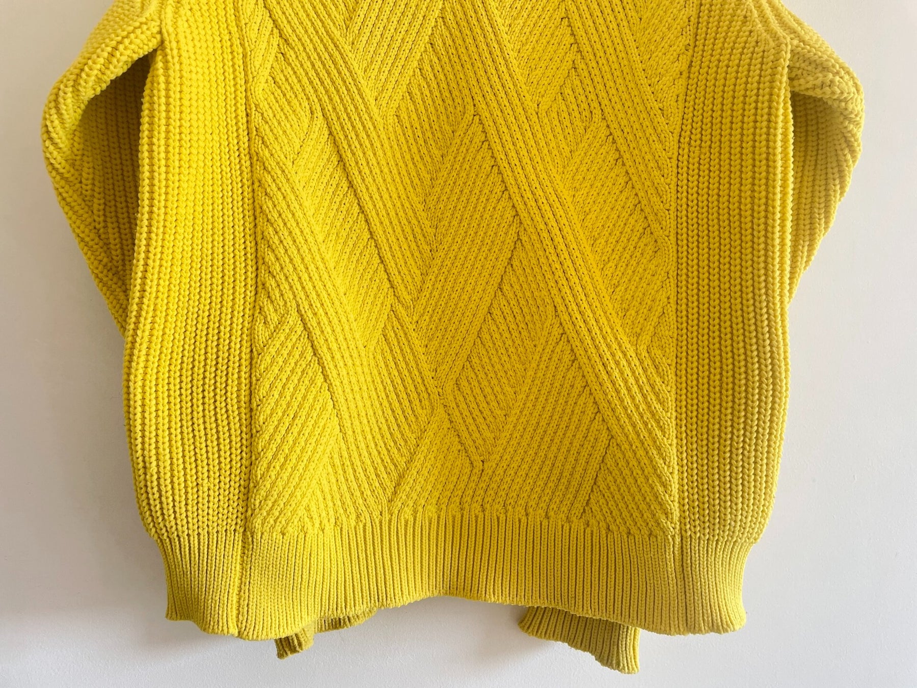 N.HOOLYWOOD Solid Crewneck Knit Sweater